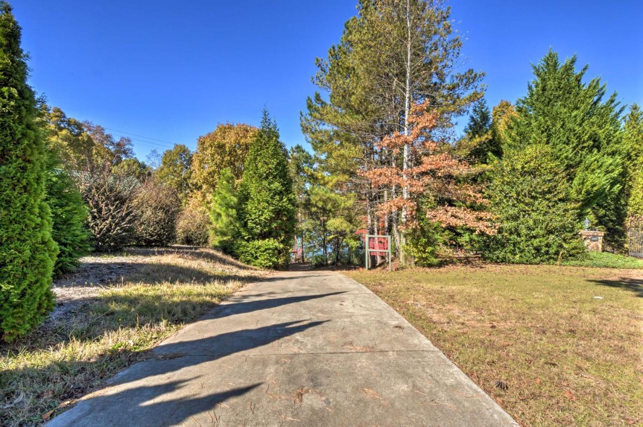 Lake Keowee Escape With Dock, Deck And Lake Access! Six Mile Buitenkant foto