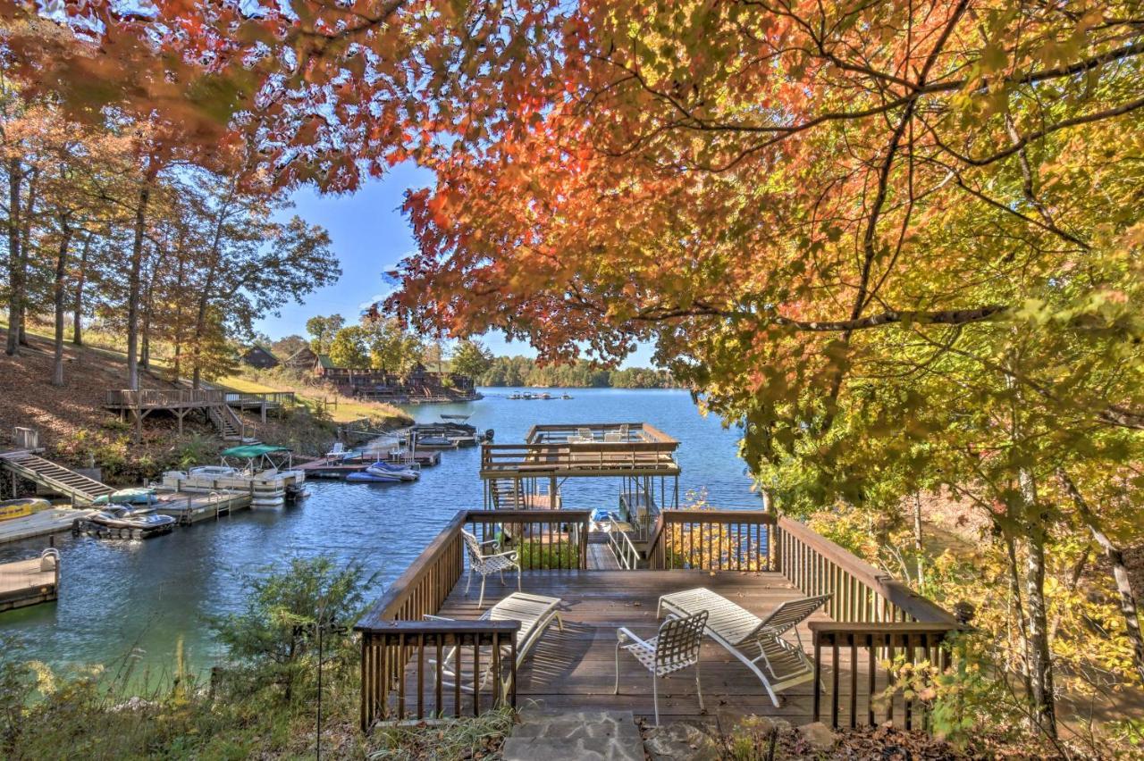 Lake Keowee Escape With Dock, Deck And Lake Access! Six Mile Buitenkant foto